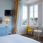 Castel De La Terrasse Etretat