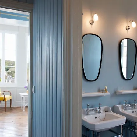 Castel De La Terrasse Nocleg ze śniadaniem 3*