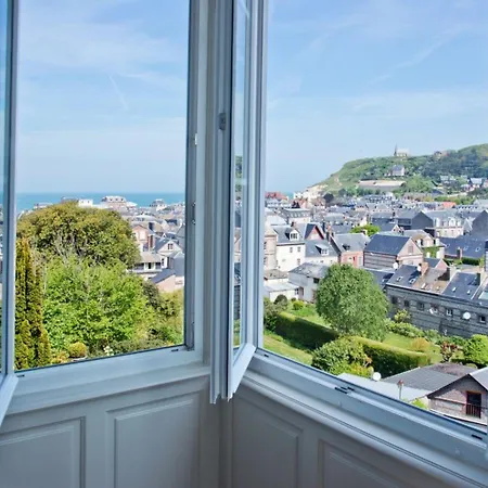 Castel De La Terrasse 3*