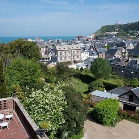 Castel De La Terrasse 3* Étretat