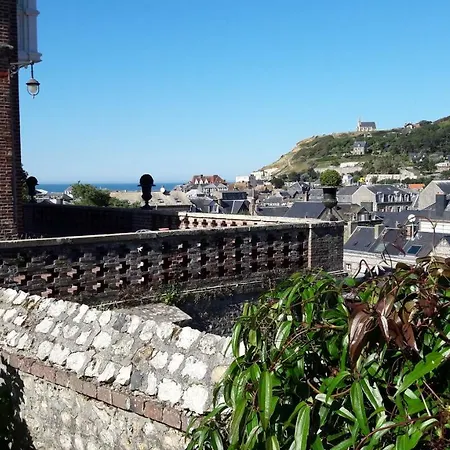 Castel De La Terrasse Etretat