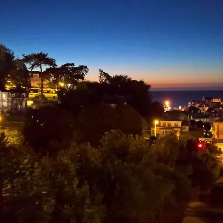 Nocleg ze śniadaniem Castel De La Terrasse Étretat