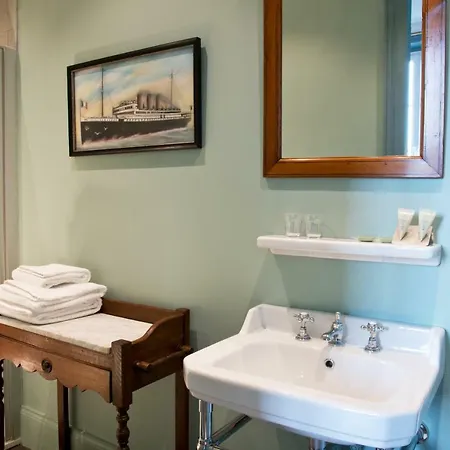 Castel De La Terrasse 3* Étretat