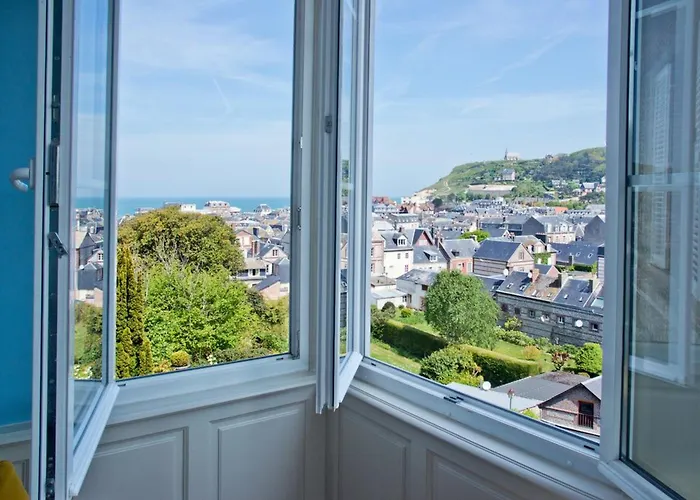 Castel De La Terrasse 3*