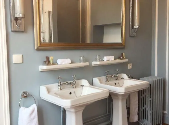 Castel De La Terrasse